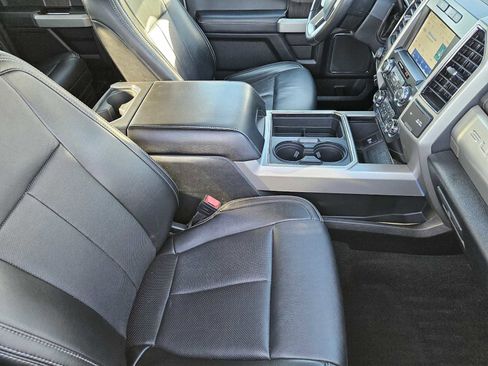 Used 2021 Ford F250 Lariat w/ Lariat Ultimate Package image 14