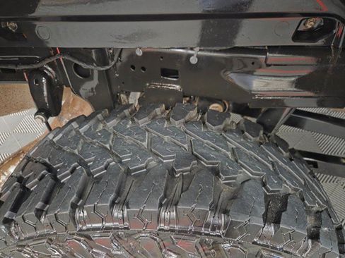 Used 2024 RAM 2500 Laramie AWD/4WD image 92