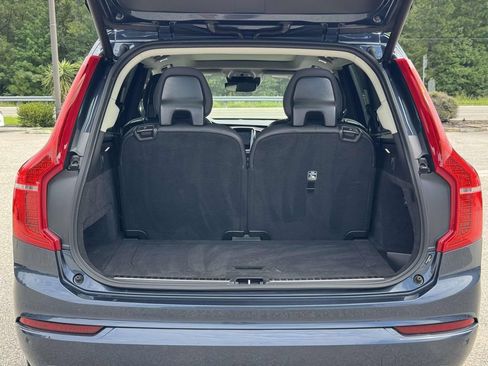 Used 2022 Volvo XC90 T6 Momentum w/ Advanced Package AWD/4WD image 16