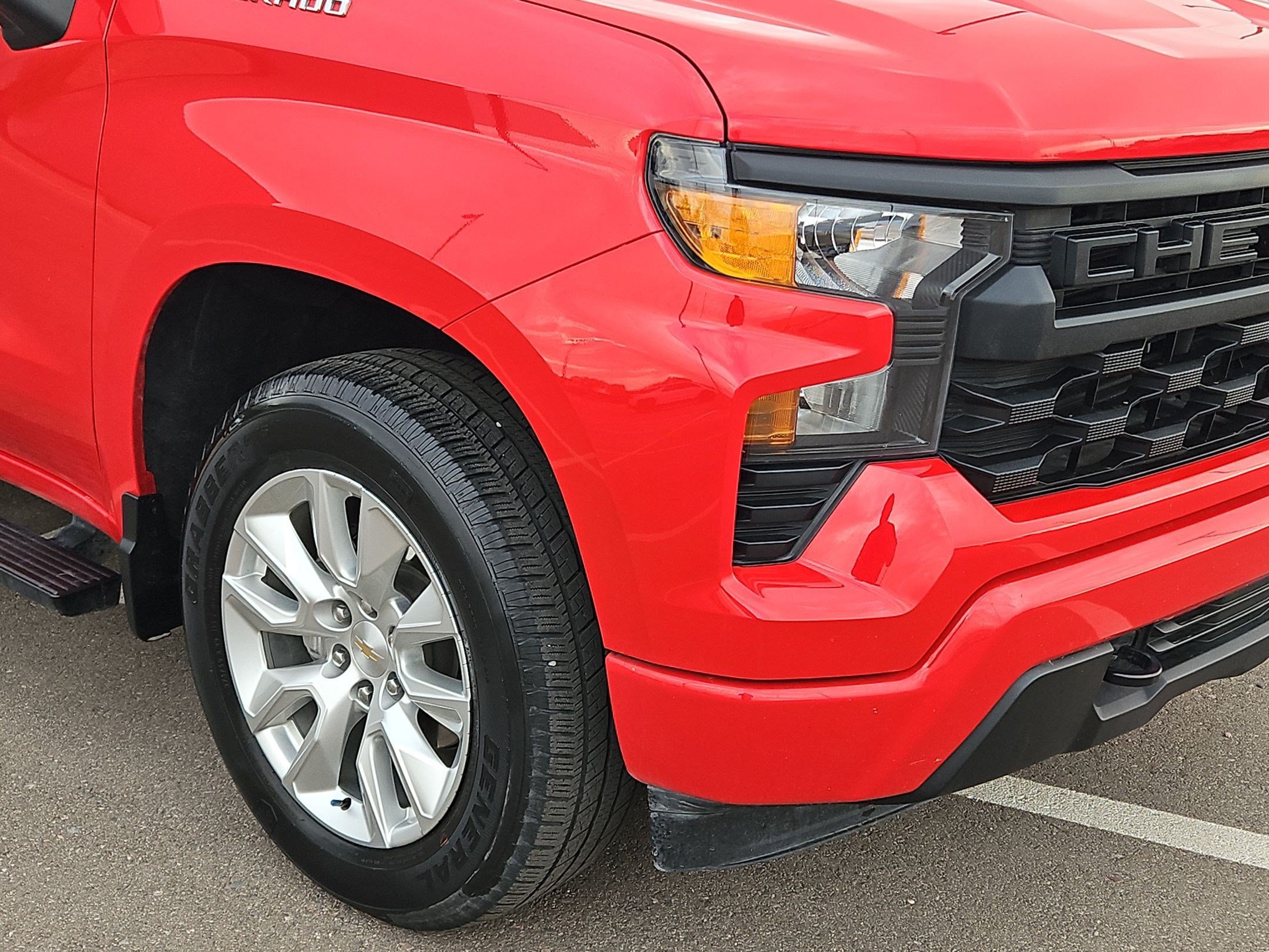 Used 2024 Chevrolet Silverado 1500 Custom RWD image 10
