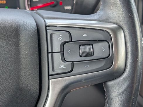 Used 2021 Chevrolet Silverado 1500 LT w/ Z71 Off-Road Package AWD/4WD image 25