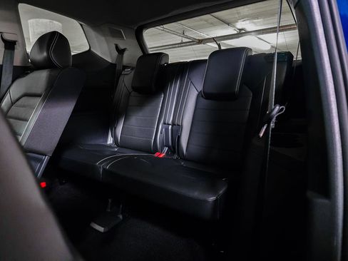 Used 2022 Volkswagen Atlas SEL Premium image 23