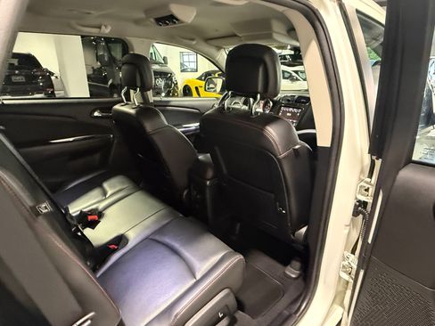 Used 2018 Dodge Journey GT AWD/4WD image 31