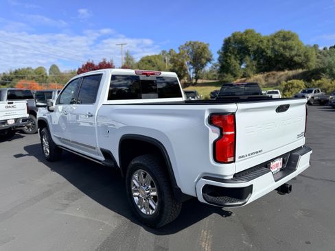 New 2026 Chevrolet Silverado 2500 High Country w/ Technology Package image 6