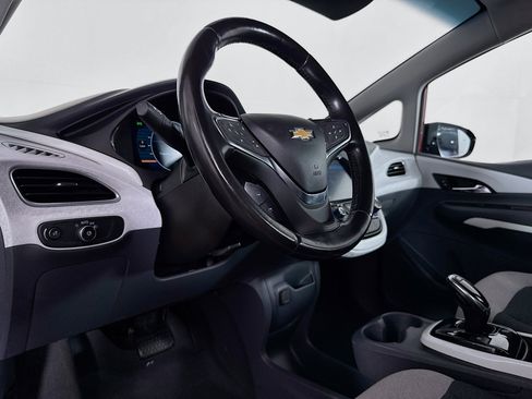 Used 2020 Chevrolet Bolt LT image 22