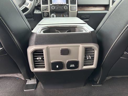 Used 2019 Ford F150 Lariat w/ Equipment Group 501A Mid AWD/4WD image 18