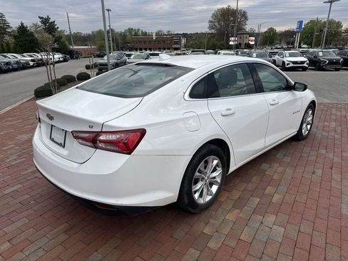 Used 2022 Chevrolet Malibu LT image 14