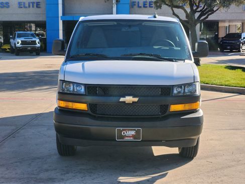 New 2025 Chevrolet Express 2500 WT w/ Driver Convenience Package image 9