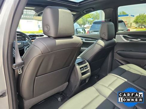 Certified 2023 Cadillac XT5 Premium Luxury FWD image 28