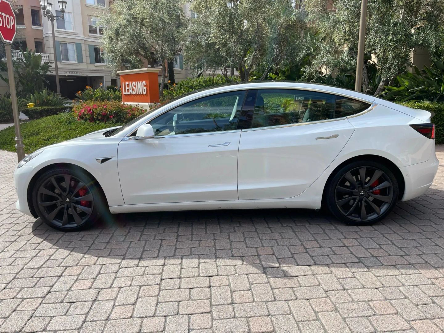 Used 2020 Tesla Model 3 Performance AWD/4WD image 8