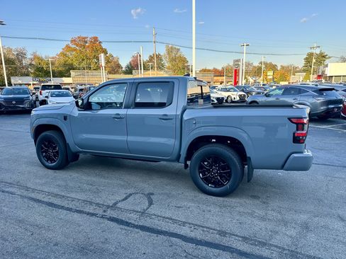 New 2026 Nissan Frontier SV image 17