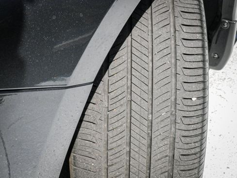 Used 2024 Honda Accord EX-L image 12