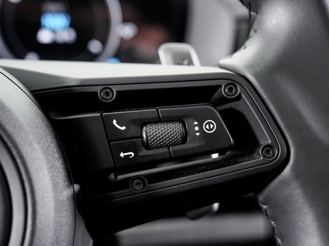 Certified 2025 Porsche Panamera 4 AWD/4WD image 15