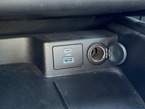 Certified 2023 Ford Escape ST-Line AWD/4WD image 24
