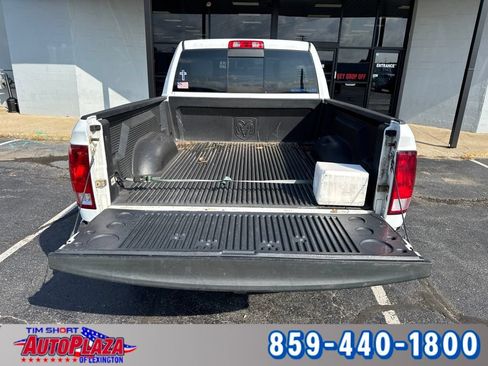 Used 2016 RAM 1500 Classic SLT AWD/4WD image 5