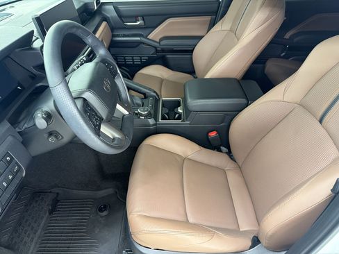 Used 2026 Toyota 4Runner Limited AWD/4WD image 5