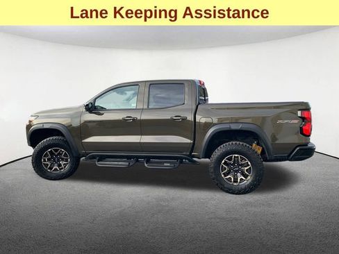 Used 2024 Chevrolet Colorado ZR2 w/ ZR2 Convenience Package III image 6
