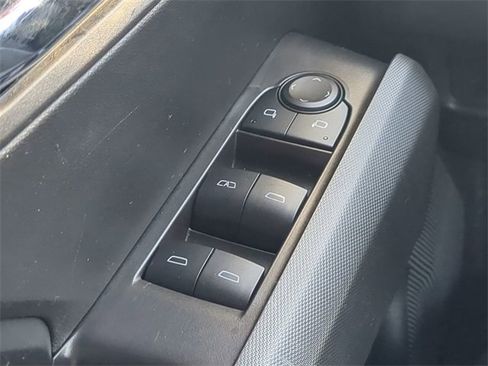 Used 2025 GMC Canyon Elevation w/ Convenience Package image 24