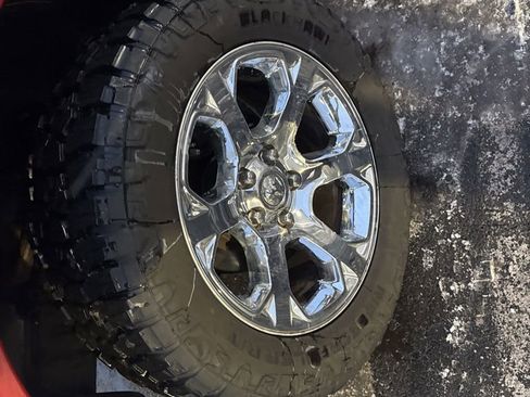 Used 2010 Dodge Ram 1500 Truck SLT w/ Big Horn Regional Pkg image 40