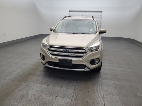 Used 2018 Ford Escape SE FWD image 15