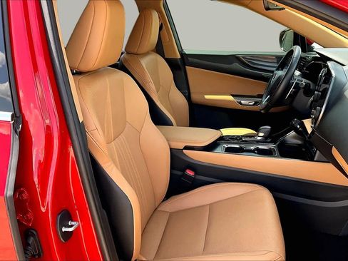 Certified 2025 Lexus NX 250 FWD w/ Accessory Package (2T) image 9