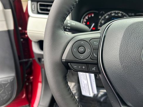 New 2025 Toyota RAV4 XLE image 17