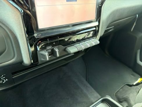 New 2026 RAM 2500 Tradesman AWD/4WD image 20