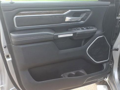 Used 2020 RAM 1500 Laramie AWD/4WD image 8