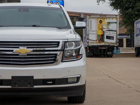 Used 2018 Chevrolet Suburban Premier w/ Max Trailering Package image 6