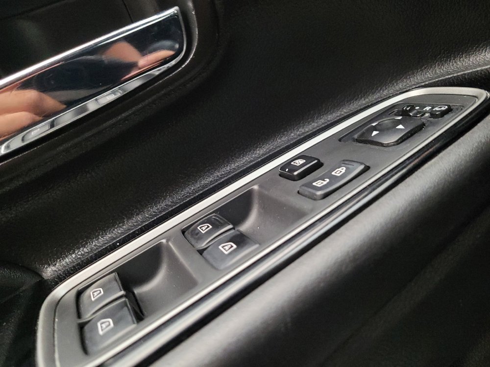 Used 2022 Mitsubishi Outlander SEL AWD/4WD image 27