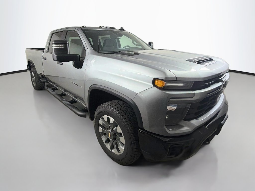 New 2026 Chevrolet Silverado 2500 Custom w/ Custom Value Package AWD/4WD image 4