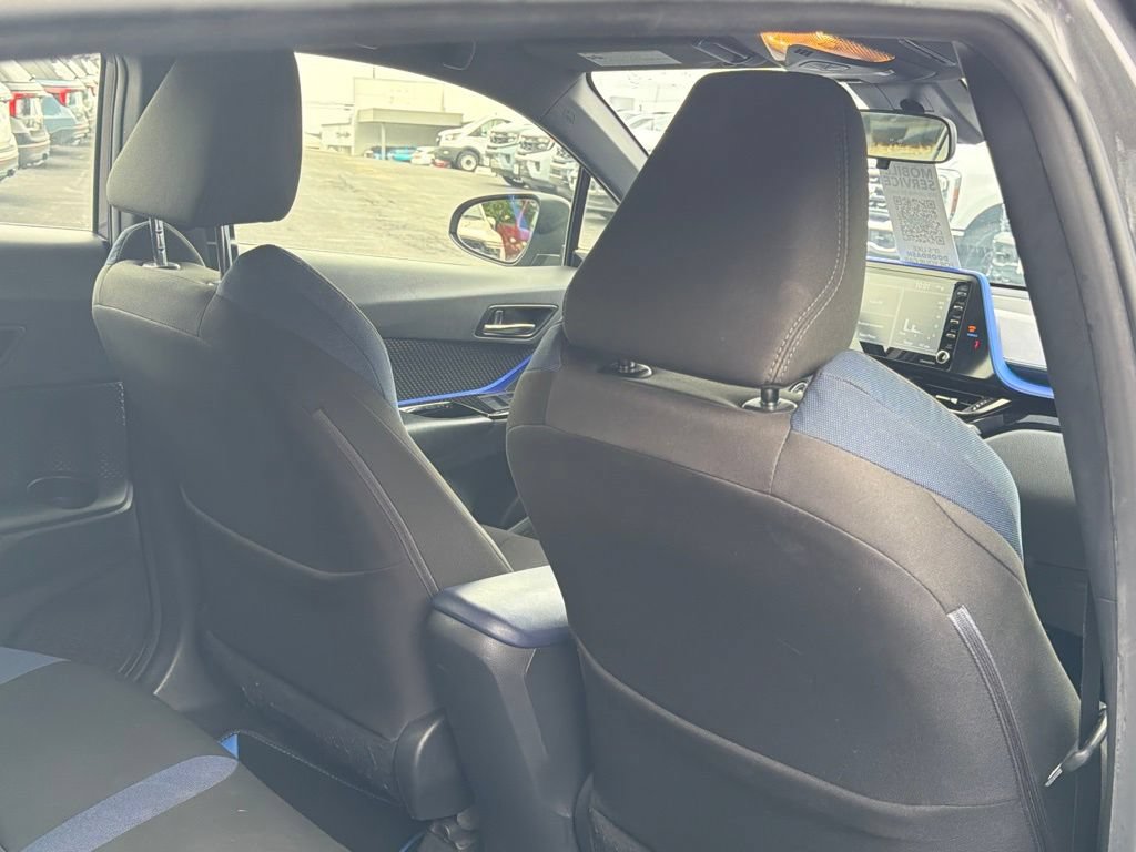 Used 2021 Toyota C-HR XLE FWD image 20