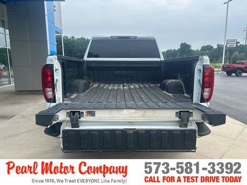 Certified 2022 GMC Sierra 2500 SLE w/ SLE Value Package; AWD/4WD image 6