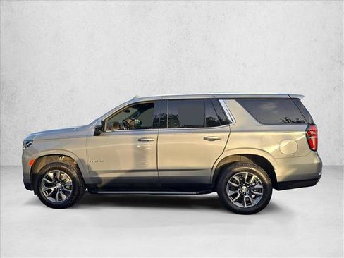 Used 2023 Chevrolet Tahoe LT w/ Luxury Package RWD image 9
