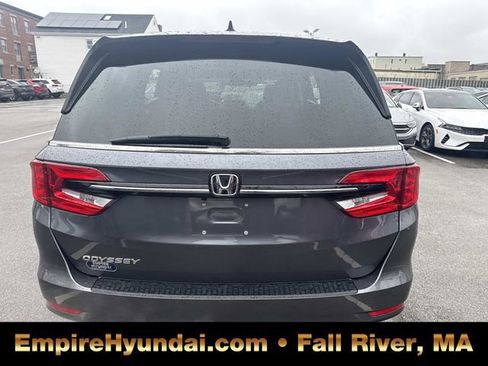 Used 2024 Honda Odyssey EX-L image 4