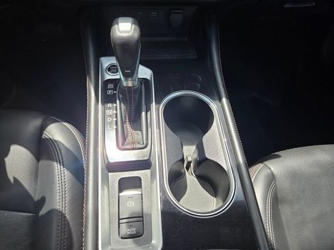 Used 2024 Nissan Altima 2.0 SR FWD image 18