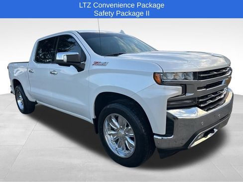 Used 2019 Chevrolet Silverado 1500 LTZ w/ LTZ Premium Package image 3