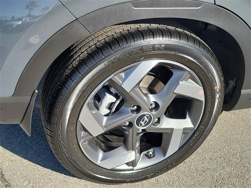 New 2026 Hyundai Venue SEL image 24