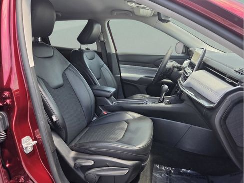 Used 2022 Jeep Compass Latitude AWD/4WD image 21