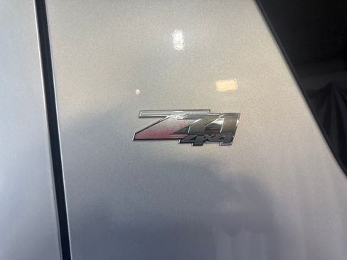 Used 2013 Chevrolet Suburban LT AWD/4WD image 11