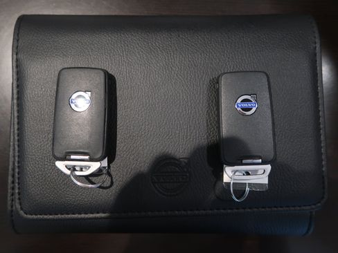 Used 2013 Volvo XC60 3.2 AWD/4WD image 24
