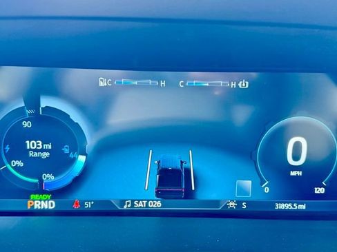 Used 2022 Ford F150 Lightning Platinum AWD/4WD image 24