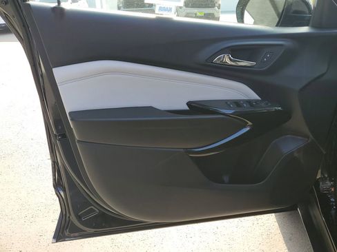 New 2026 Chevrolet Trax LT image 19