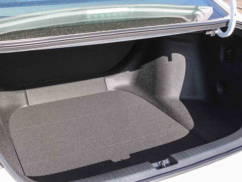 New 2026 Honda Accord LX image 12