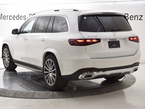 New 2025 Mercedes-Benz GLS 580 4MATIC image 3