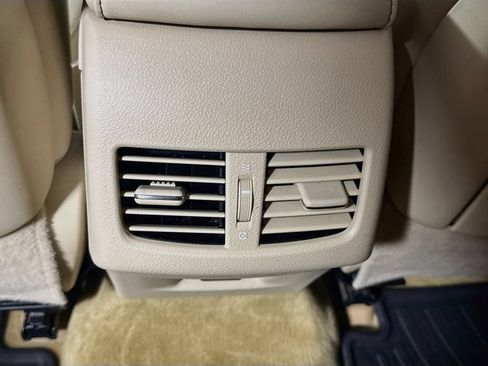 Used 2014 Lexus ES 350 w/ Luxury Package FWD image 24