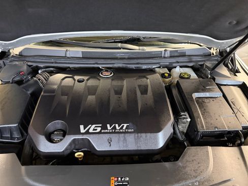 Used 2014 Cadillac XTS Luxury image 16