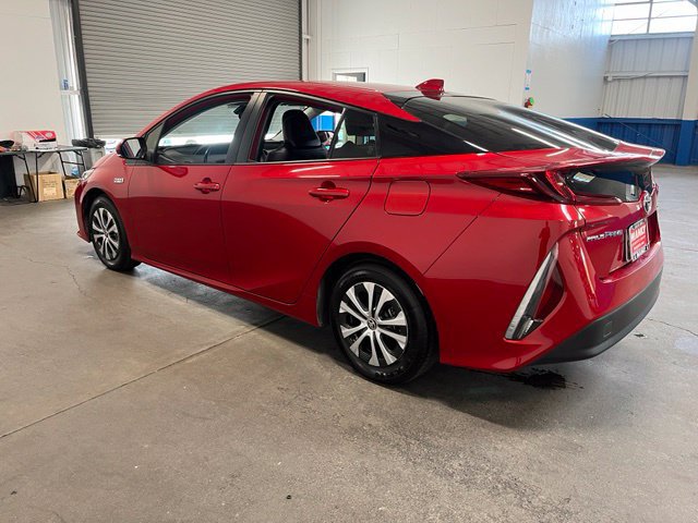 Used 2021 Toyota Prius Prime XLE FWD image 5