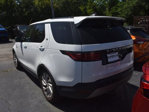 Used 2024 Land Rover Discovery S AWD/4WD image 6
