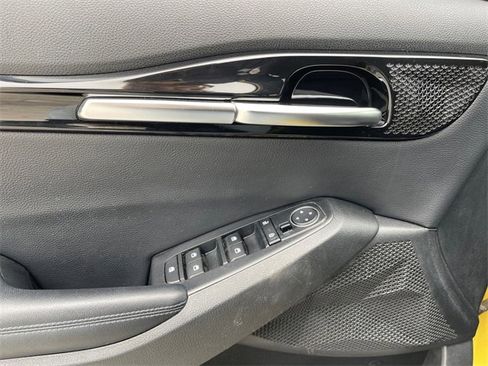 Used 2021 Kia Seltos S image 17